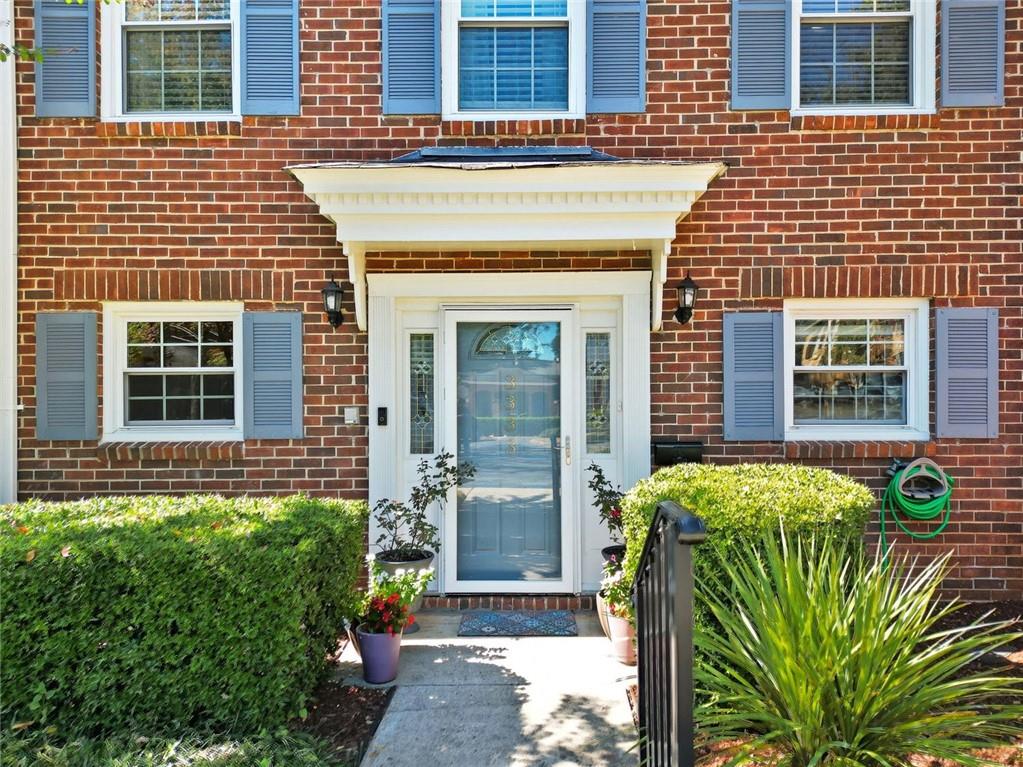 YORK PLACE - Residential