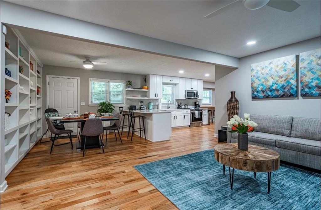 111 John Christopher Drive, Alpharetta, Georgia image 7