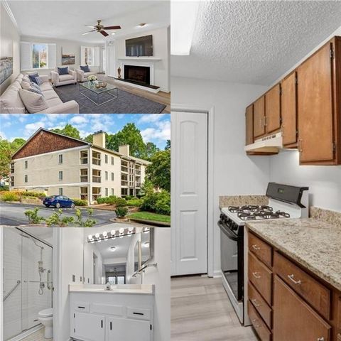 Condo For Sale - 583 Emory Oaks Way<br/> Decatur, GA 30033