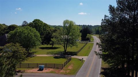 A home in Mcdonough