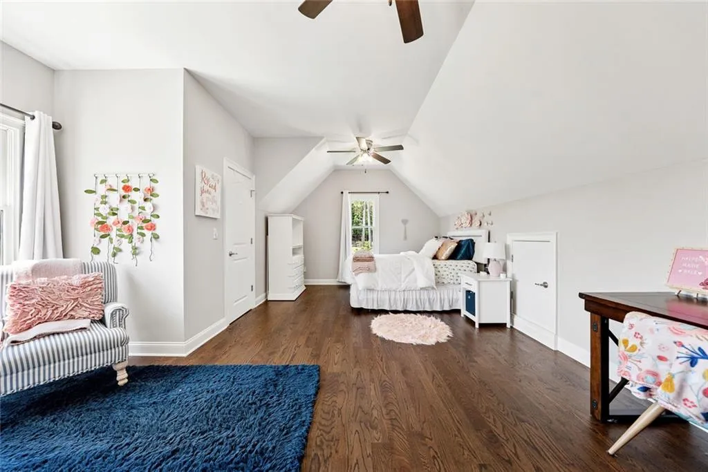 Canton, Georgia 30115, United States, 7 Bedrooms Bedrooms, ,5 BathroomsBathrooms,Residential,Active,167250