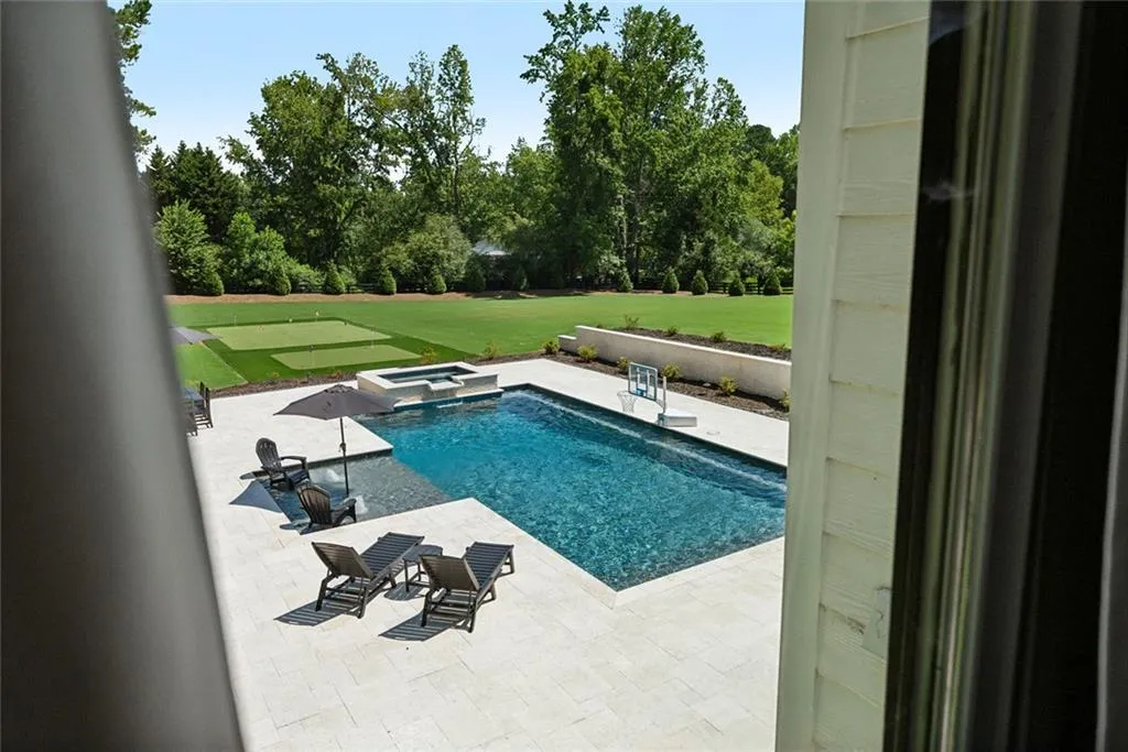 Canton, Georgia 30115, United States, 7 Bedrooms Bedrooms, ,5 BathroomsBathrooms,Residential,Active,167250