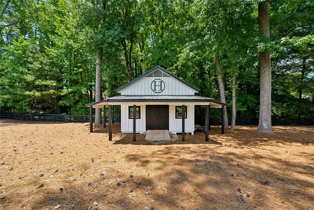 Canton, Georgia 30115, United States, 7 Bedrooms Bedrooms, ,5 BathroomsBathrooms,Residential,Active,167250