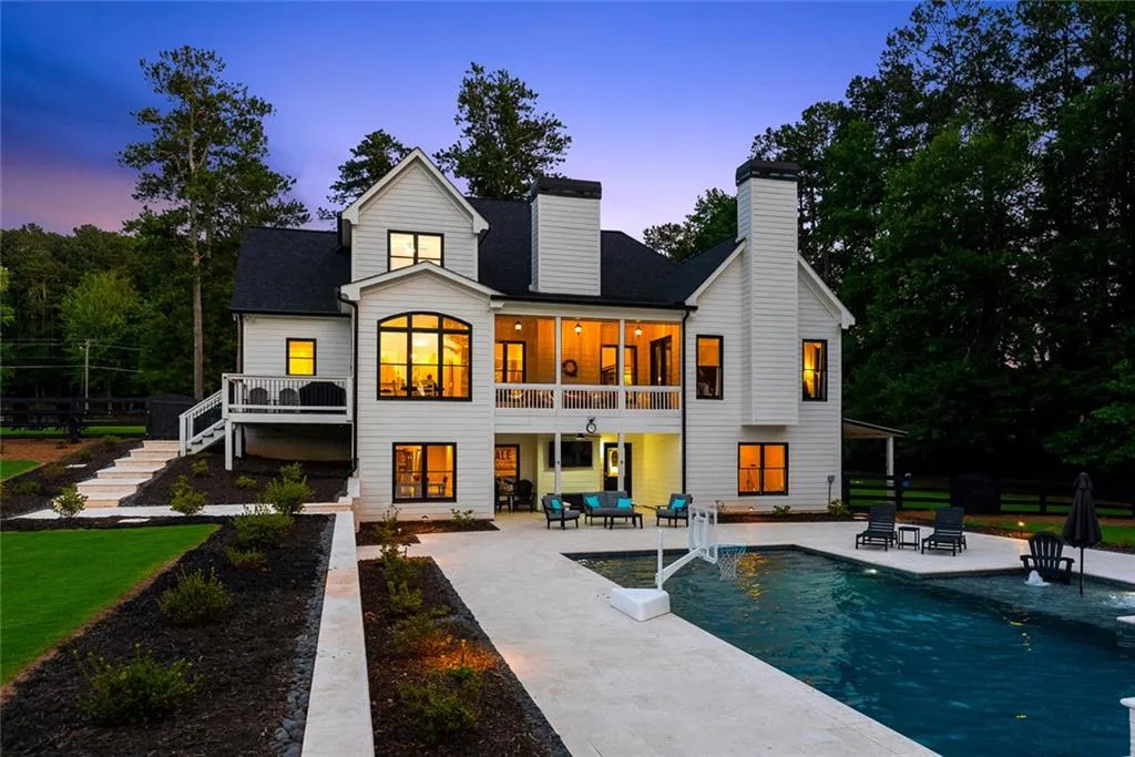 Canton, Georgia 30115, United States, 7 Bedrooms Bedrooms, ,5 BathroomsBathrooms,Residential,Active,167250