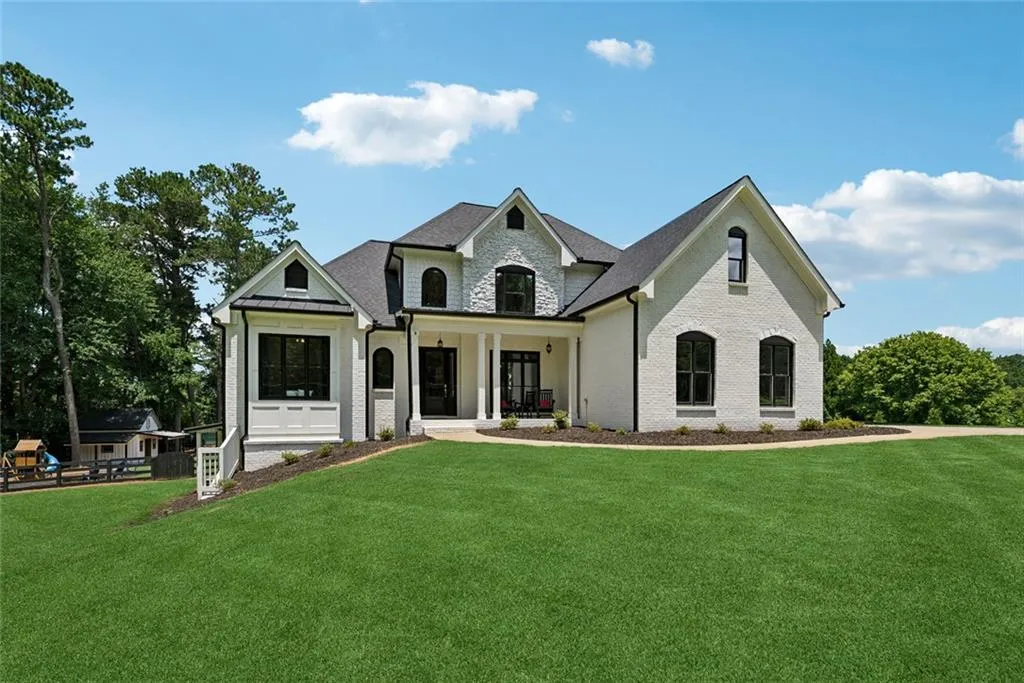 Canton, Georgia 30115, United States, 7 Bedrooms Bedrooms, ,5 BathroomsBathrooms,Residential,Active,167250