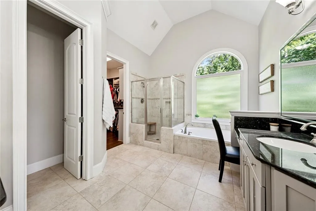 Canton, Georgia 30115, United States, 7 Bedrooms Bedrooms, ,5 BathroomsBathrooms,Residential,Active,167250