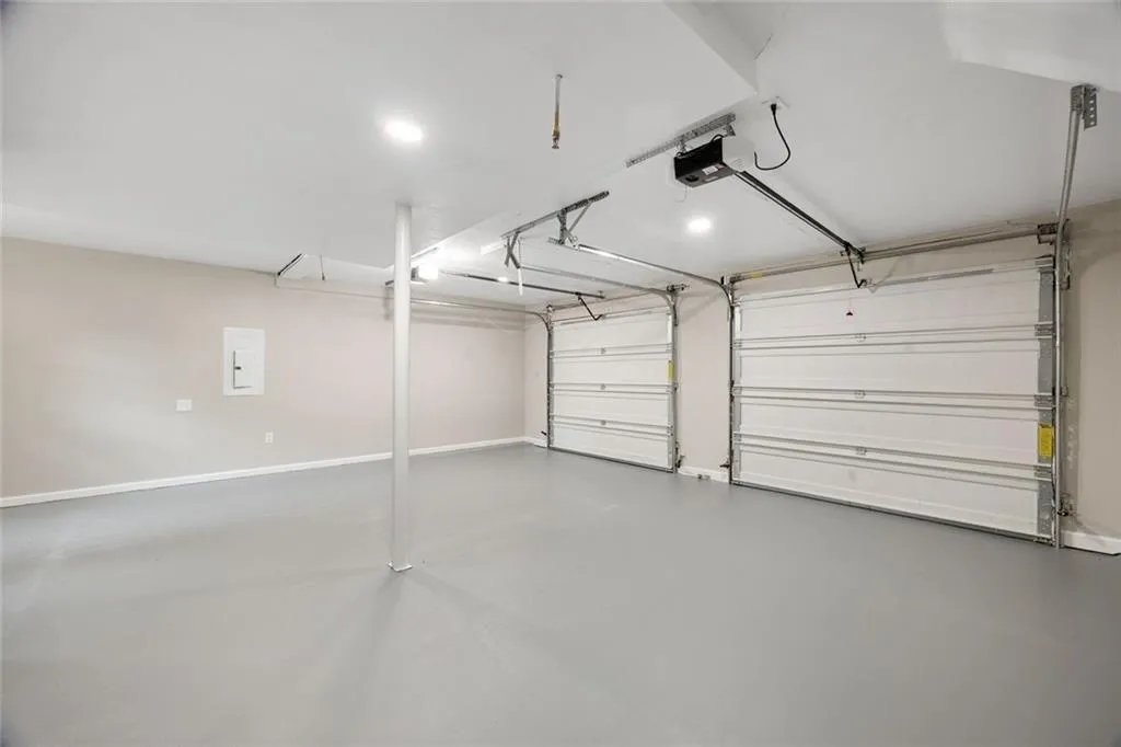 Acworth, Georgia 30101, United States, 3 Bedrooms Bedrooms, ,2 BathroomsBathrooms,Residential,Active,135069