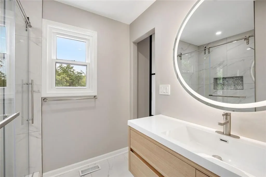 Acworth, Georgia 30101, United States, 3 Bedrooms Bedrooms, ,2 BathroomsBathrooms,Residential,Active,135069