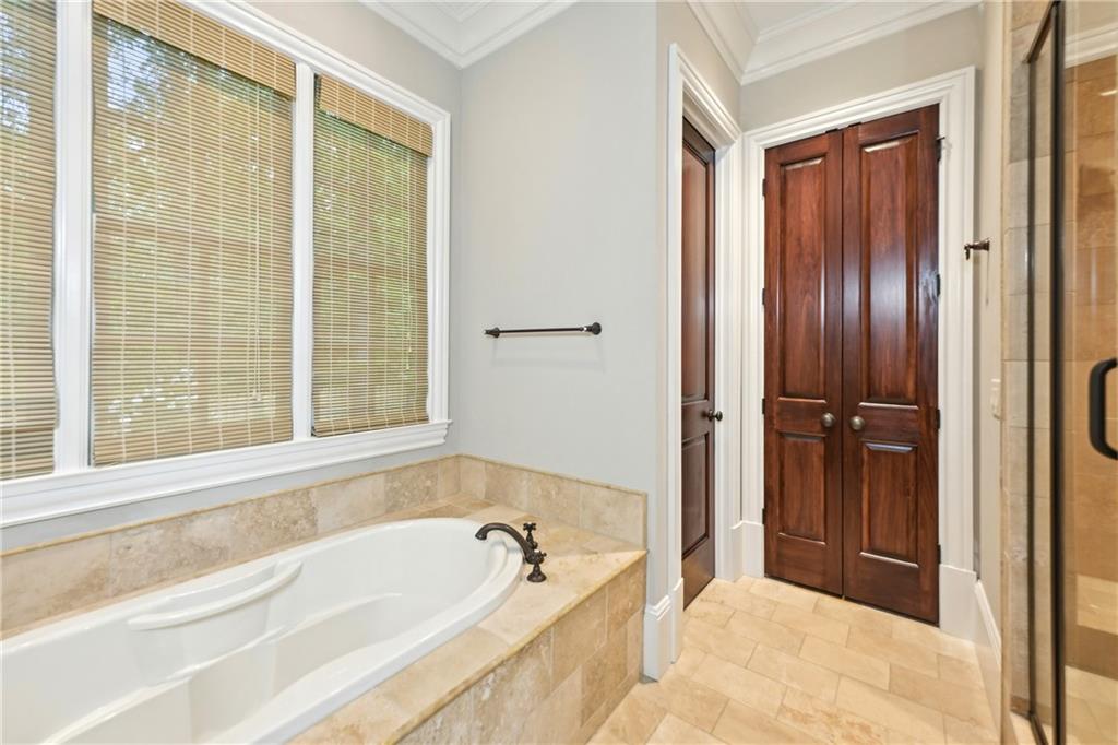 385 Laurel Chase Court, Atlanta, Georgia image 25