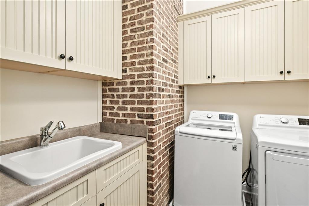 385 Laurel Chase Court, Atlanta, Georgia image 43