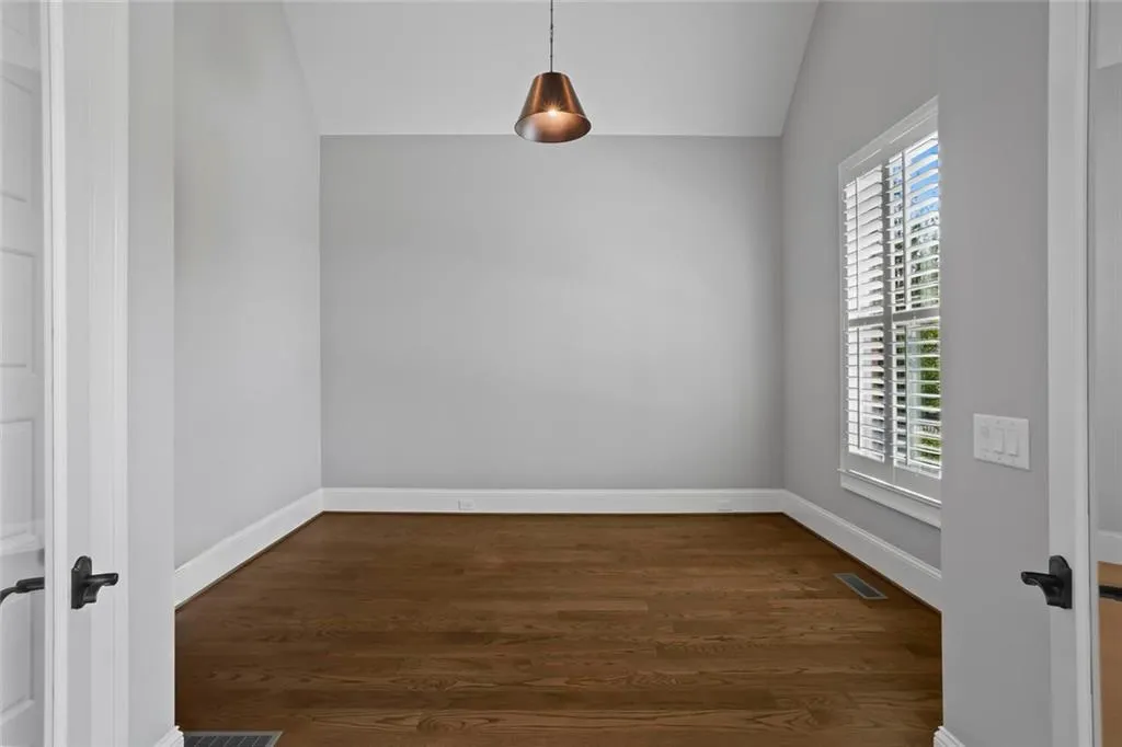 Cumming, Georgia 30041, United States, 5 Bedrooms Bedrooms, ,6 BathroomsBathrooms,Residential,Coming Soon,199791