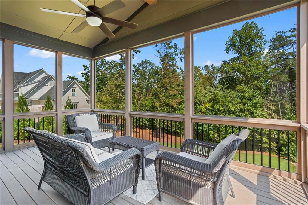 Hickory Lakeside - Residential