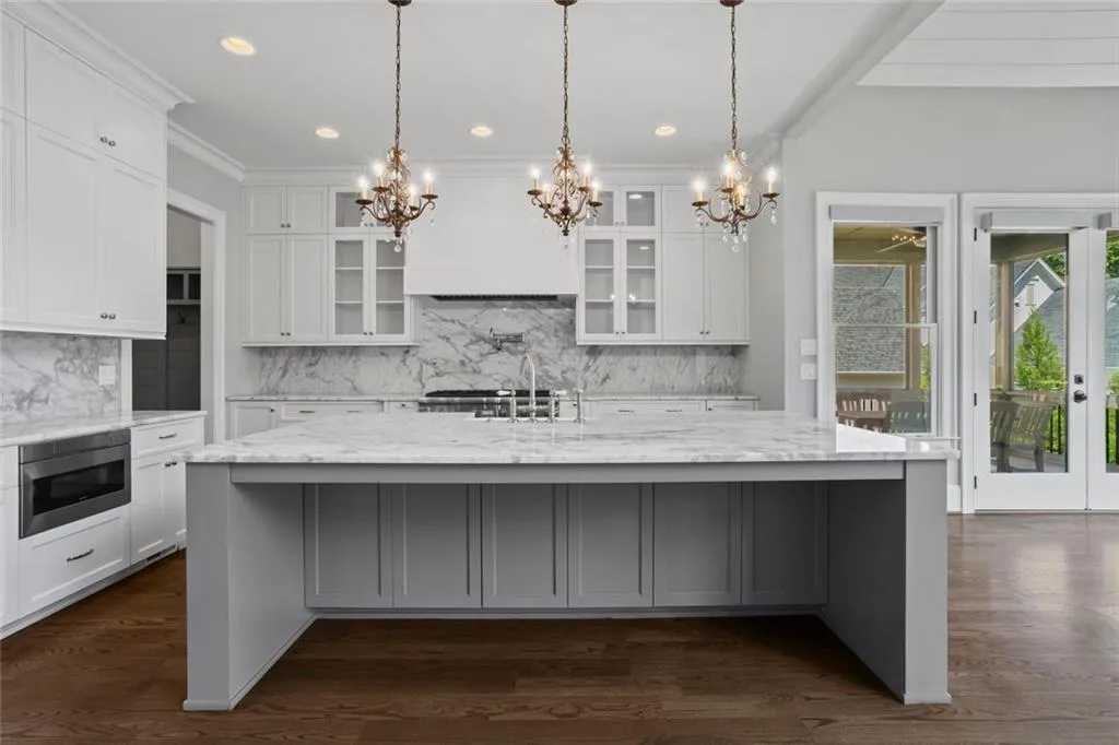 Cumming, Georgia 30041, United States, 5 Bedrooms Bedrooms, ,6 BathroomsBathrooms,Residential,Coming Soon,199791