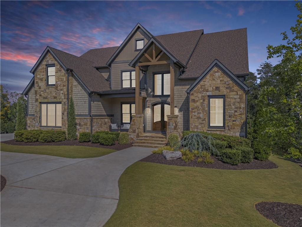 Hickory Lakeside - Residential