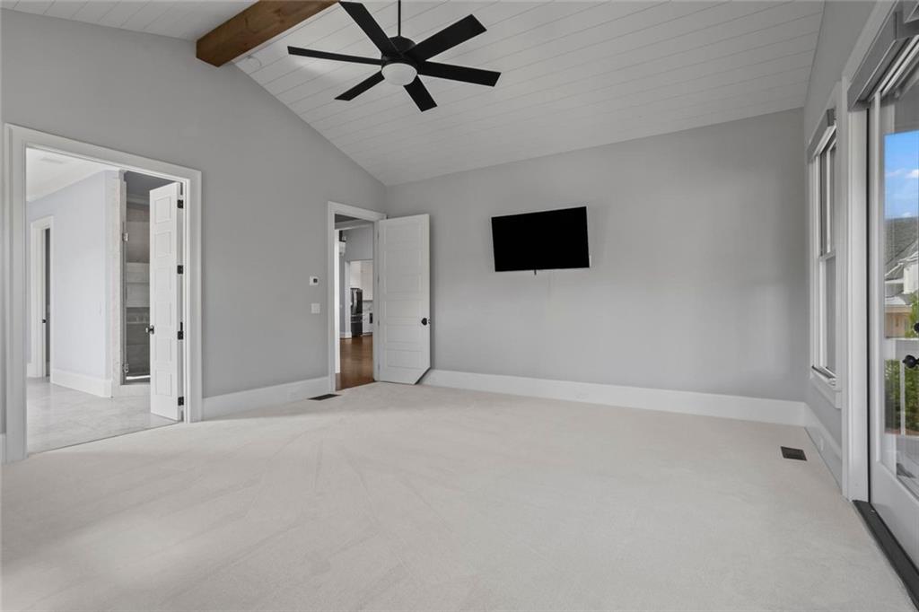 Hickory Lakeside - Residential