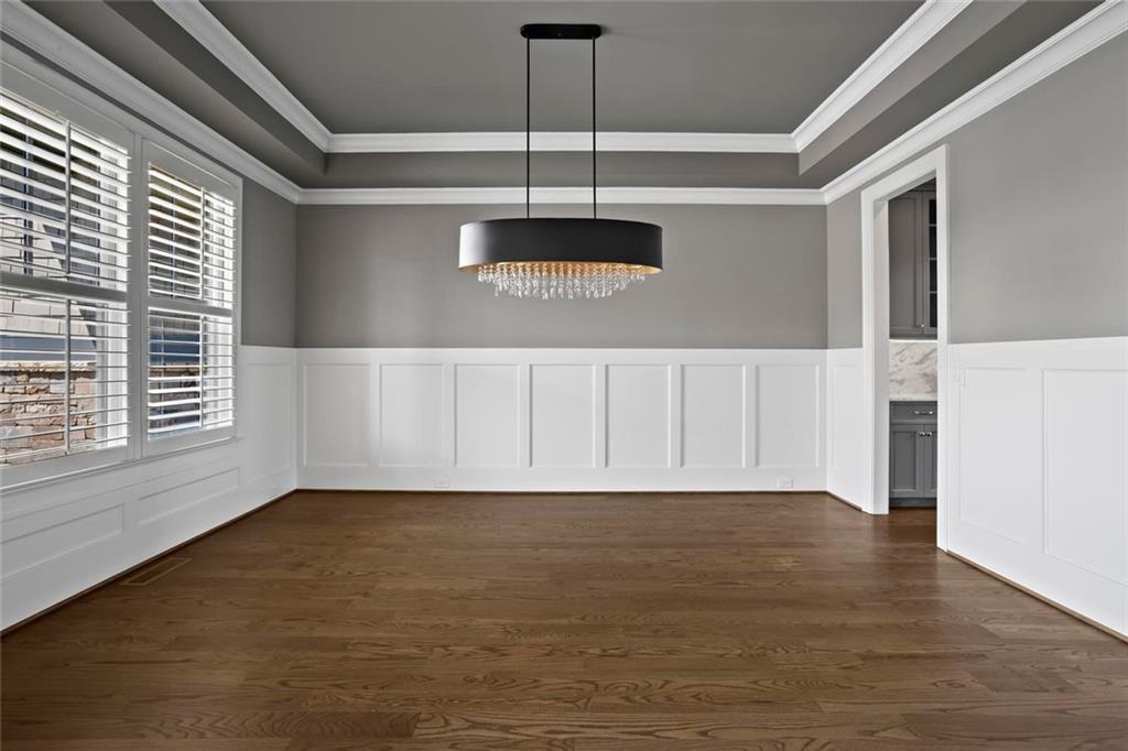 Hickory Lakeside - Residential