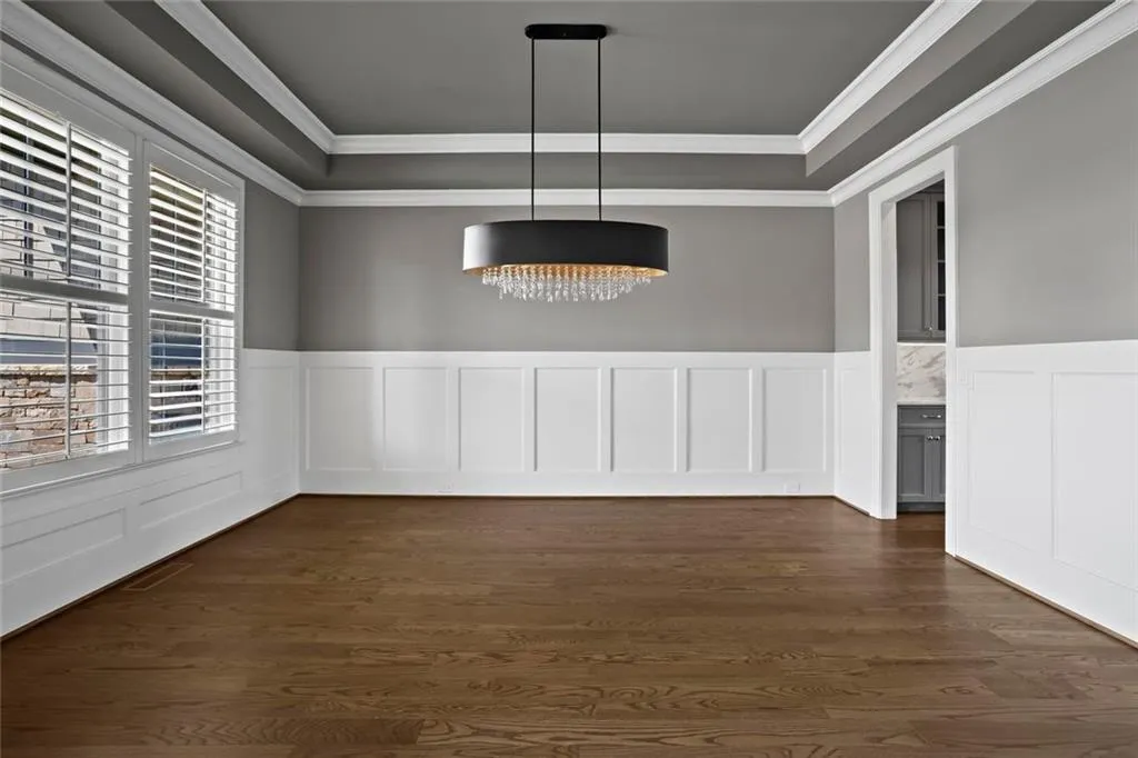 Cumming, Georgia 30041, United States, 5 Bedrooms Bedrooms, ,6 BathroomsBathrooms,Residential,Coming Soon,199791