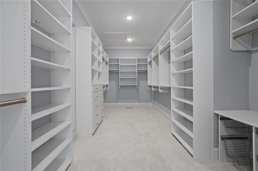 Cumming, Georgia 30041, United States, 5 Bedrooms Bedrooms, ,6 BathroomsBathrooms,Residential,Coming Soon,199791