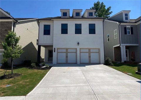 Homes For Rent - 5037 Silver Fox Trail<br/> Oakwood, GA 30566