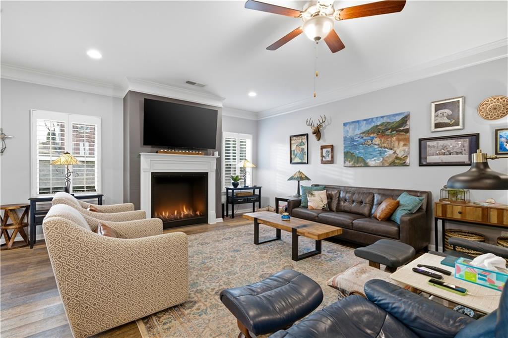 509 Benstone Drive NE