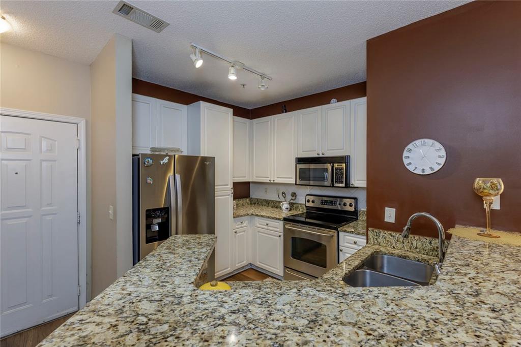 10 Perimeter Summit Boulevard #2302