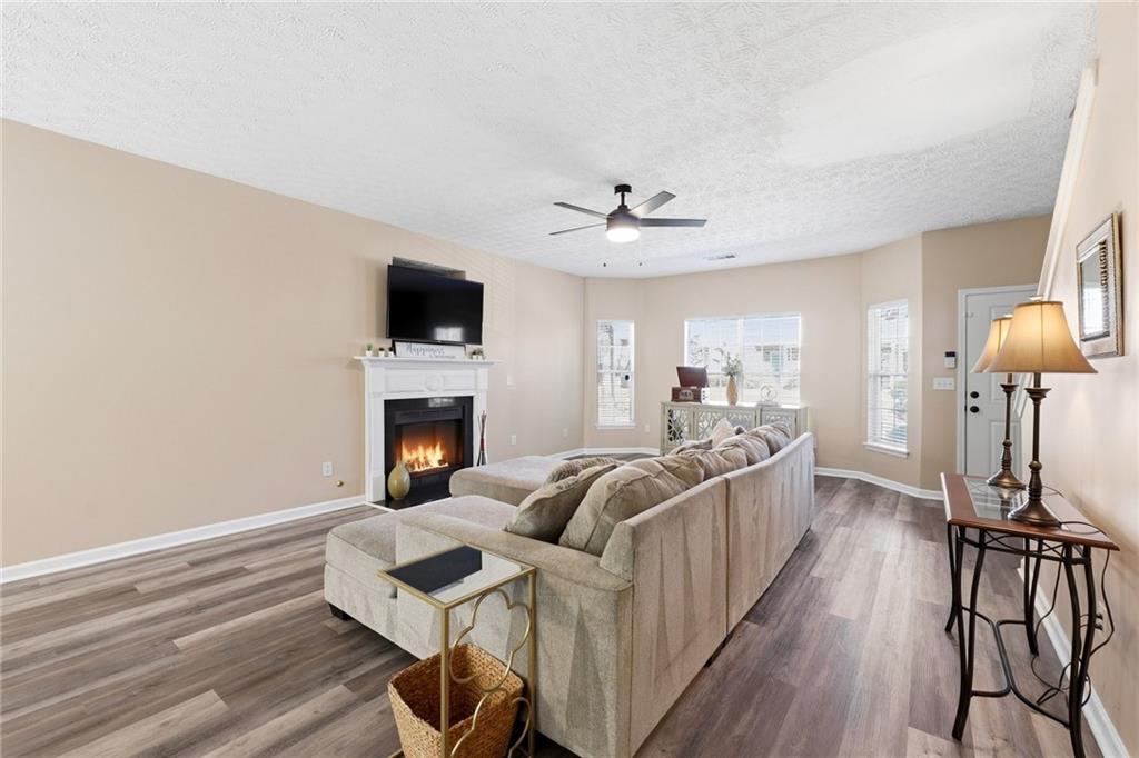 4831 Walden Lake Pointe