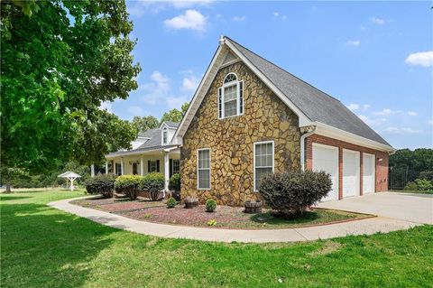 A home in Mcdonough