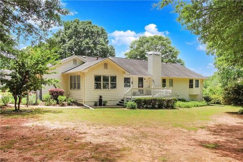 A home in Mcdonough