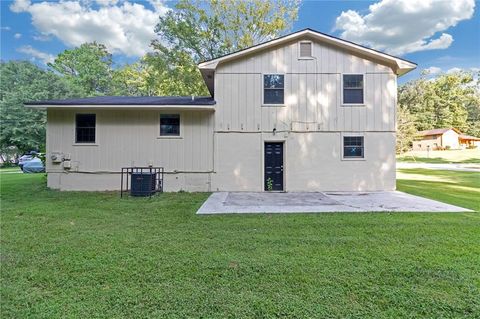 A home in Ellenwood