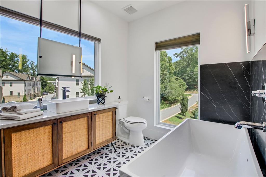 Woodstock Downtown - Residential