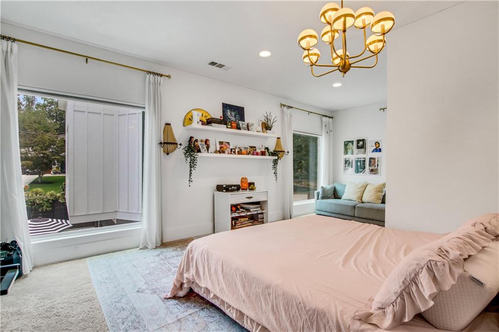 Woodstock Downtown - Residential