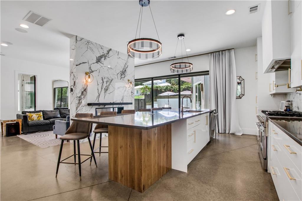 Woodstock Downtown - Residential