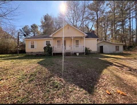 Homes For Sale - 17 Collins Road<br/> Carrollton, GA 30116