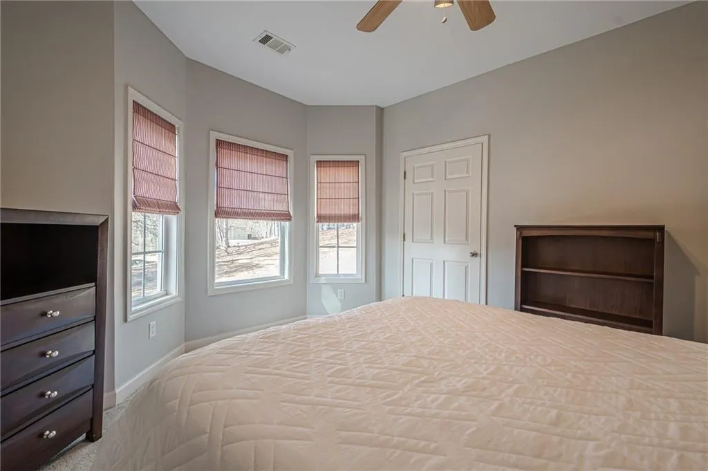 Canton, Georgia 30114, United States, 3 Bedrooms Bedrooms, ,3 BathroomsBathrooms,Residential,Active,76729