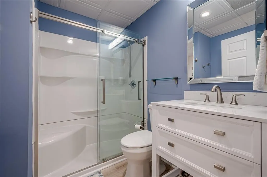 Canton, Georgia 30114, United States, 3 Bedrooms Bedrooms, ,3 BathroomsBathrooms,Residential,Active,76729