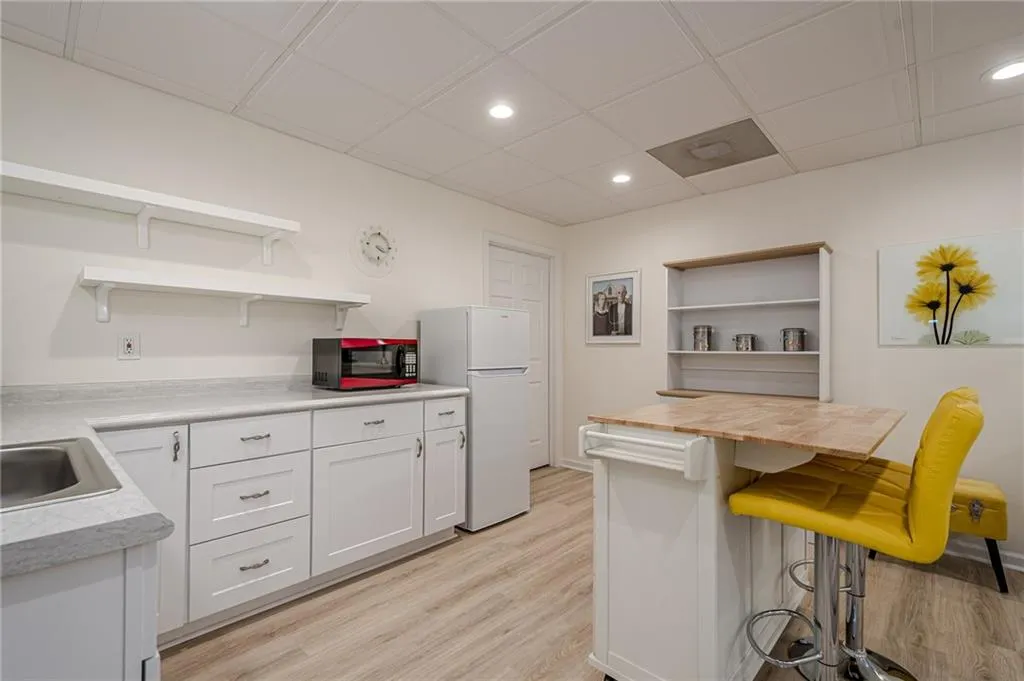 Canton, Georgia 30114, United States, 3 Bedrooms Bedrooms, ,3 BathroomsBathrooms,Residential,Active,76729