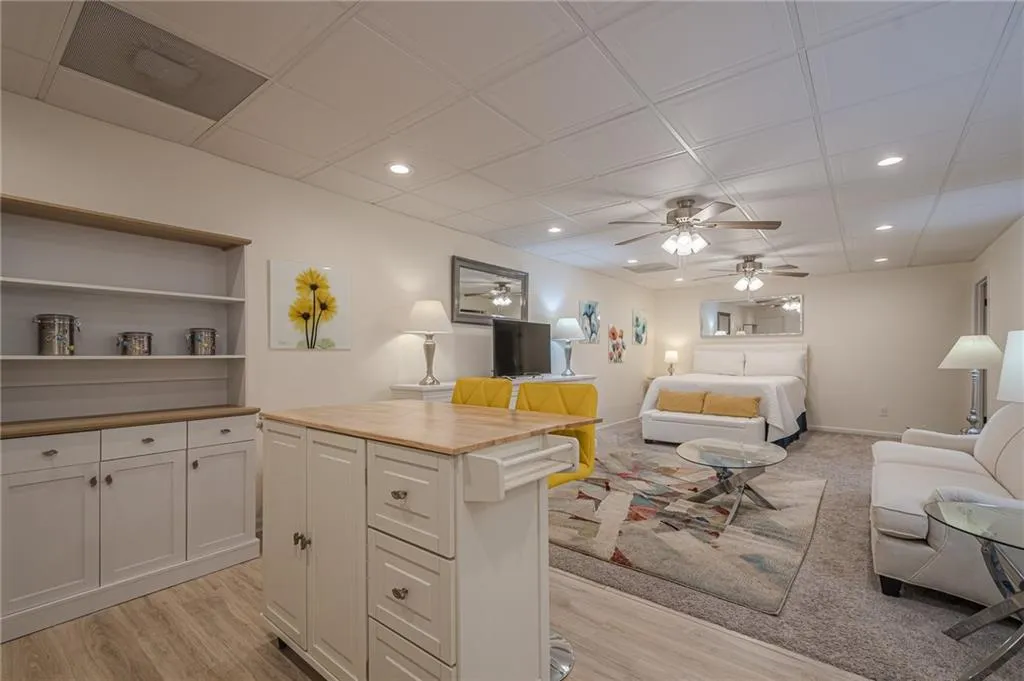 Canton, Georgia 30114, United States, 3 Bedrooms Bedrooms, ,3 BathroomsBathrooms,Residential,Active,76729