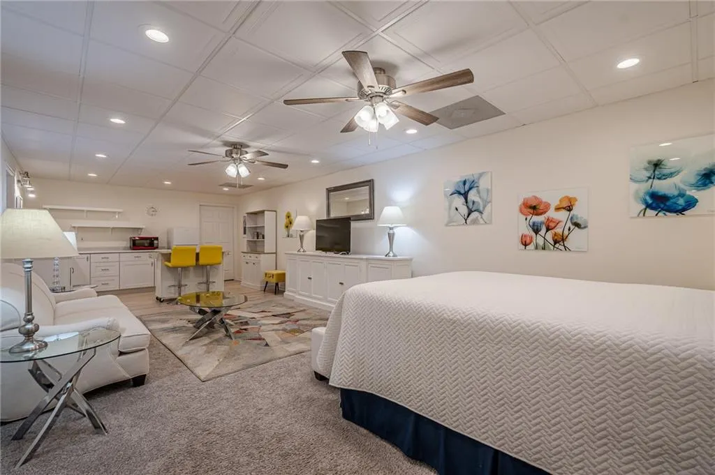 Canton, Georgia 30114, United States, 3 Bedrooms Bedrooms, ,3 BathroomsBathrooms,Residential,Active,76729