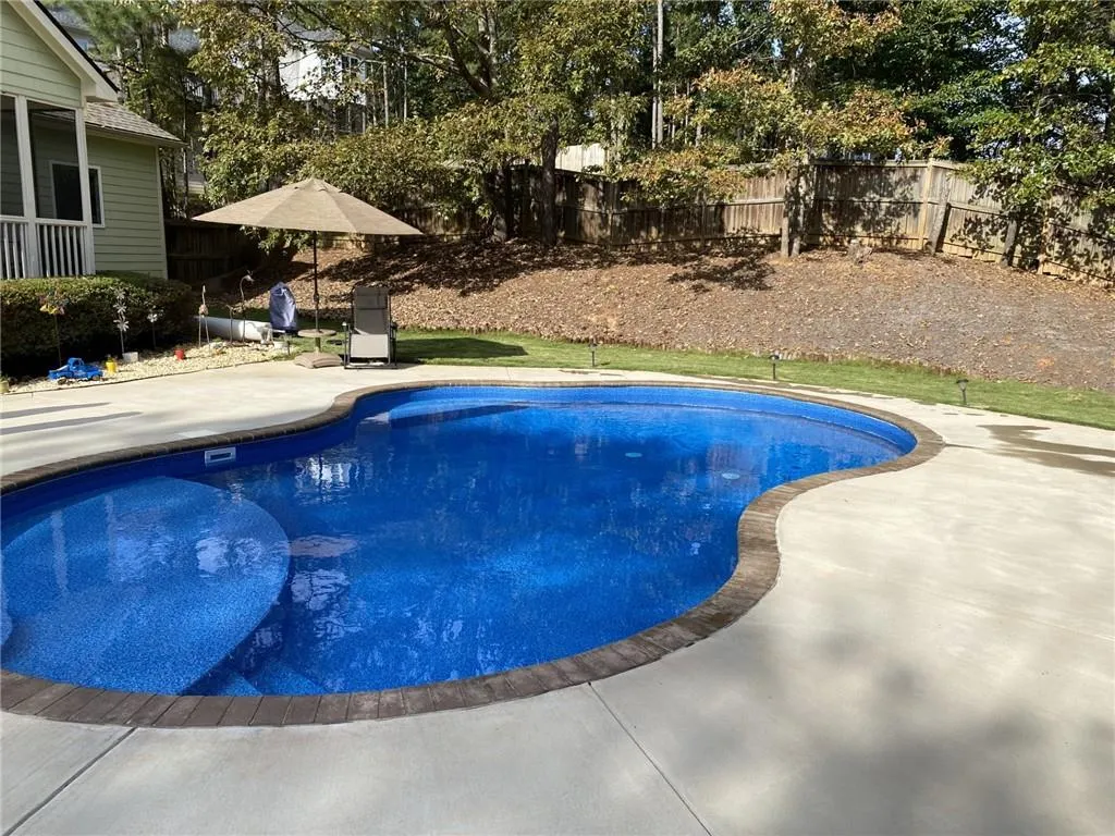 Canton, Georgia 30114, United States, 3 Bedrooms Bedrooms, ,3 BathroomsBathrooms,Residential,Active,76729