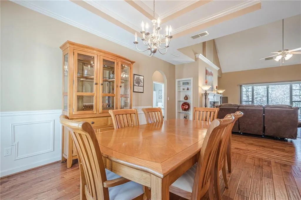 Canton, Georgia 30114, United States, 3 Bedrooms Bedrooms, ,3 BathroomsBathrooms,Residential,Active,76729