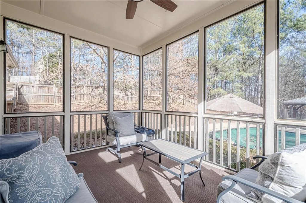 Canton, Georgia 30114, United States, 3 Bedrooms Bedrooms, ,3 BathroomsBathrooms,Residential,Active,76729