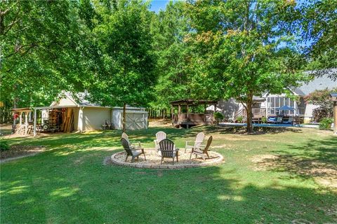 A home in Powder Springs