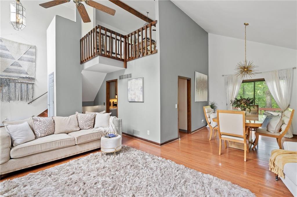 4514 Creekwood Circle, Kennesaw, Georgia image 7