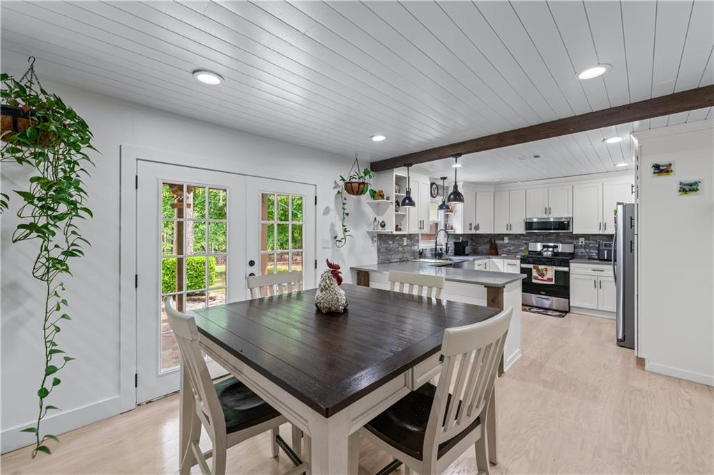 466 Victoria Road, Woodstock, Georgia image 11