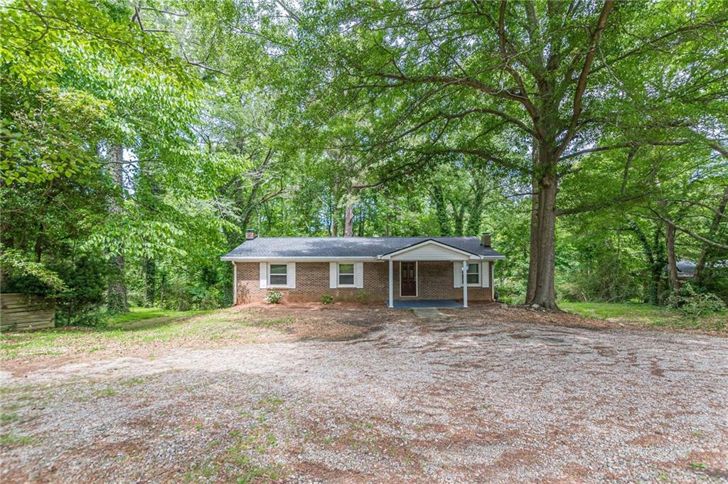 143 Longview Road, Fayetteville, Georgia image 2