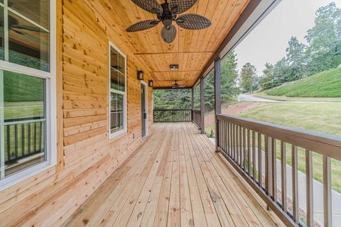 A home in Flowery Branch