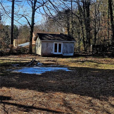 A home in Dacula