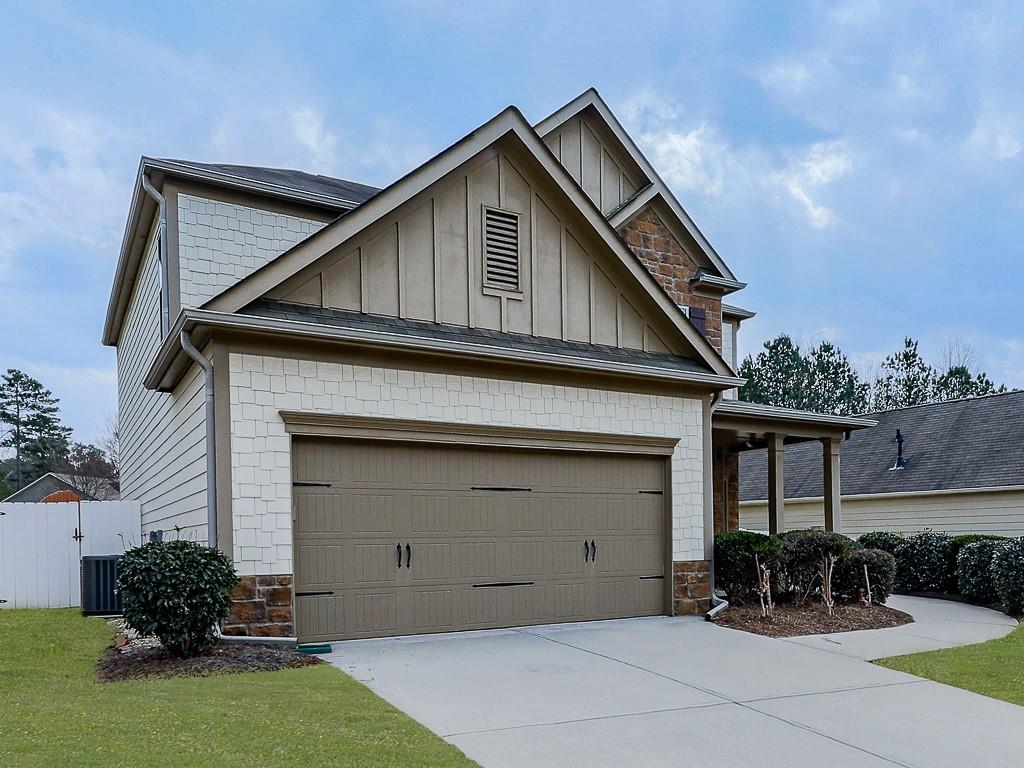 5214 Centennial Hill Drive NW