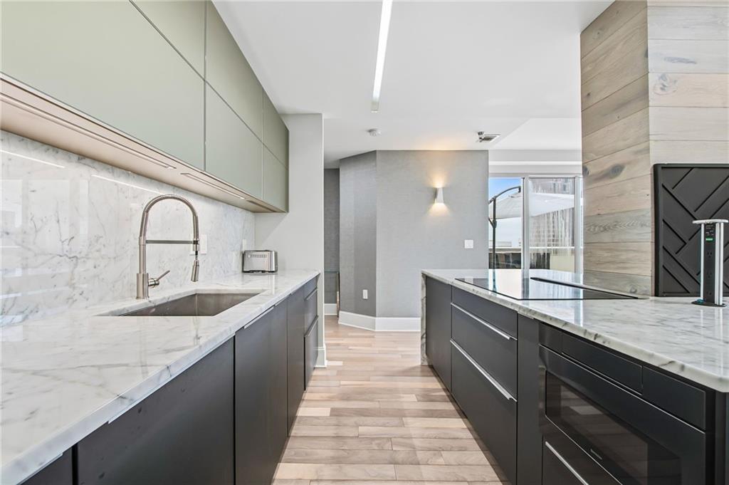 1280 W Peachtree Street NW 4003