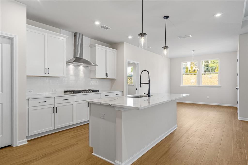1590 Savory Way